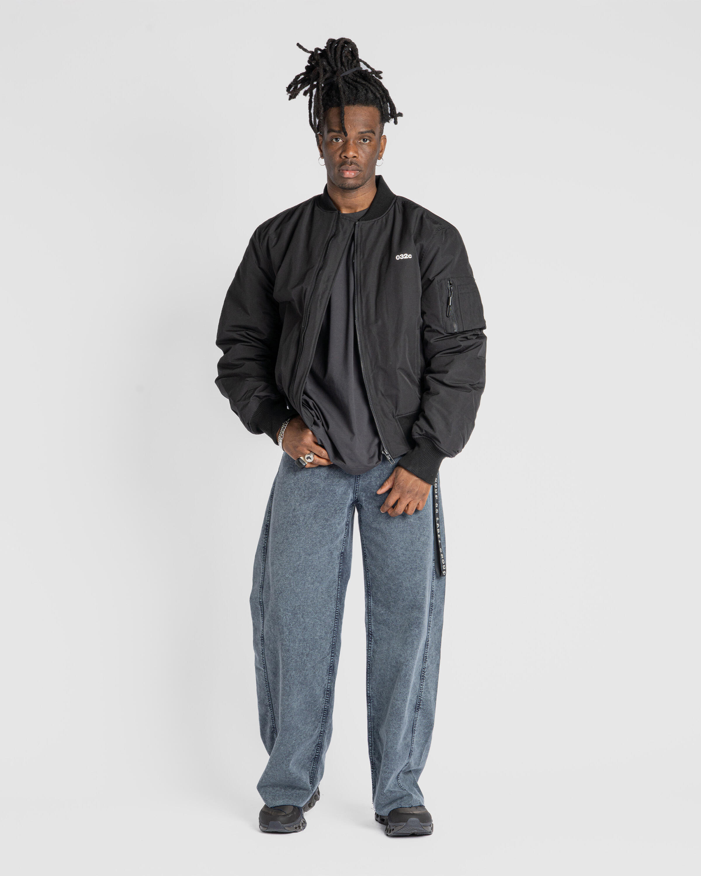 032c ''GUEST LIST'' CLASSIC BOMBER JACKET | S25-URW-1910-000 032c ''GUEST LIST'' CLASSIC BOMBER JACKET | S25-URW-1910-000